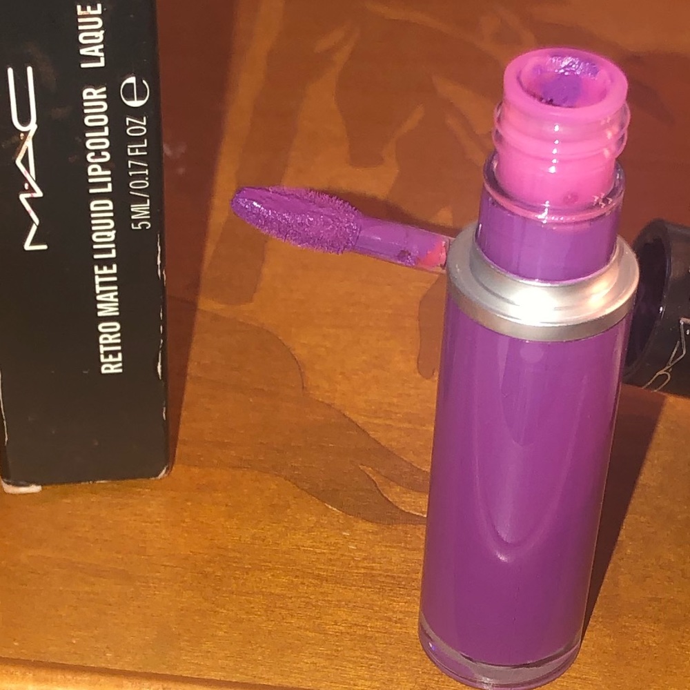 MAC RETRO MATTE LIQUID: Recollection